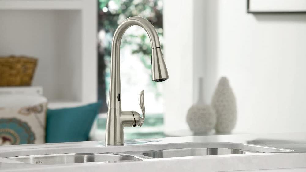 The Moen 7594esrs is a kitchen faucet that is stylish and easy to install.