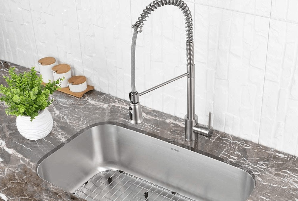 Best Stainless Steel Sinks for Your Kitchen 2021